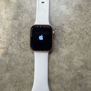 Apple Watch SE2 40mm
